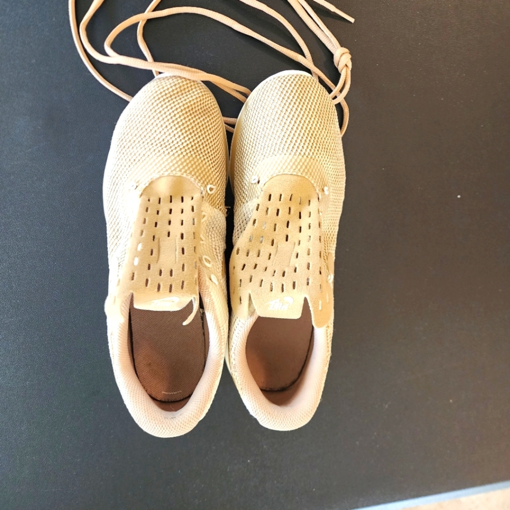 Womens Nike Tanjun Racer